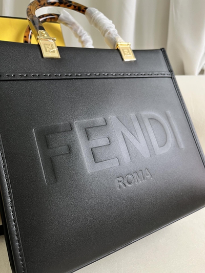 フェンディバッグ内部構造